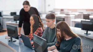 Cursos online ou presenciais: qual a melhor opção para seu aprendizado